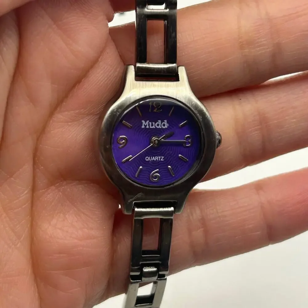 Mudd Metallic Gray Stainless Steel Women’s Quartz Watch Working